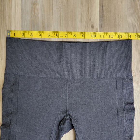 Lululemon Ebb to Street Leggings Size 8 Compression Pant Heathered Gray - Picture 5 of 10